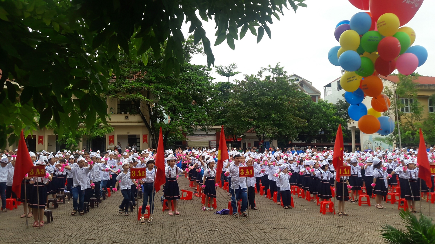 Học sinh Trường Tiểu học Hà Nội -  Điện Biên Phủ nhiệt liệt hưởng ứng tháng bình đẳng giới