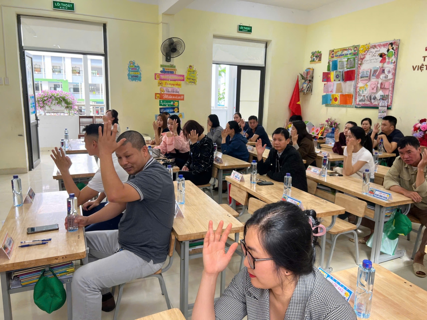 1004040190204942517 (1)